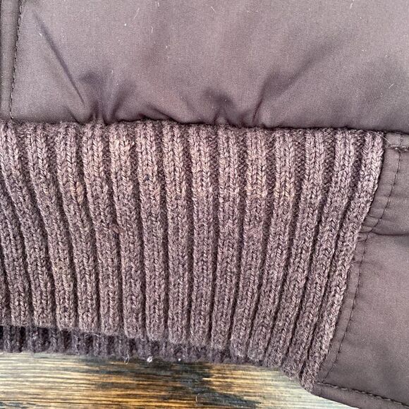 Gap Puffer Vest - Size Small - Picture 2 of 12